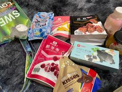 -良品铺子(白云新世界店)