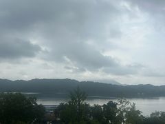 -杭州千岛湖滨江希尔顿度假酒店