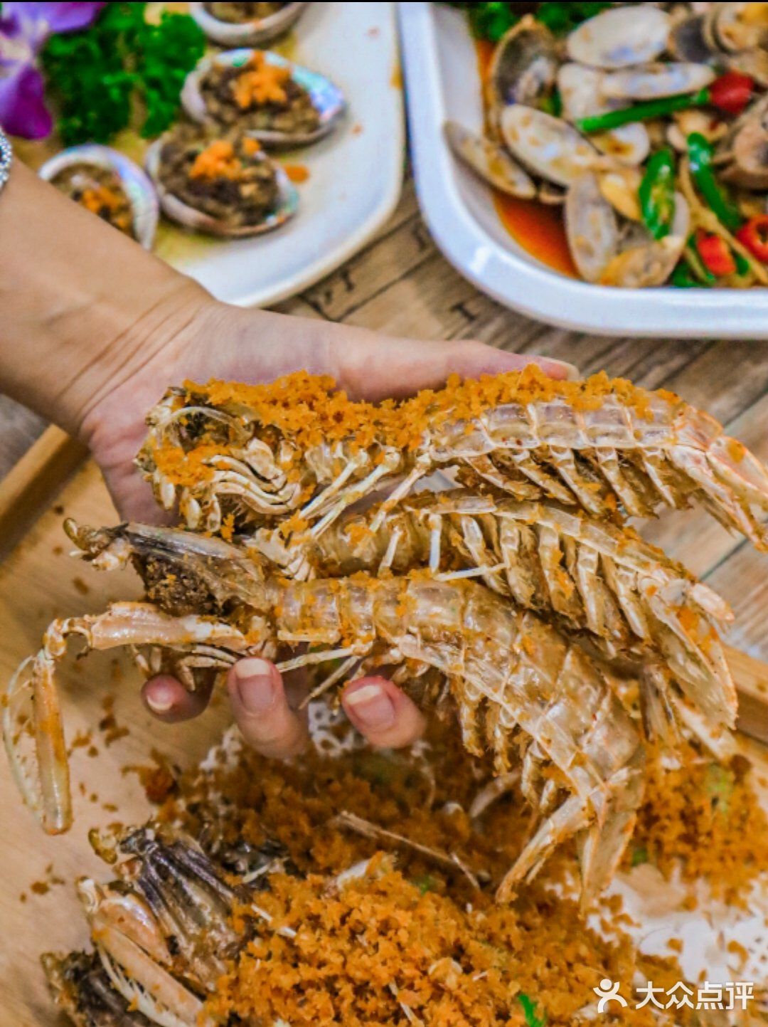 三亚美食｜老字号平价海鲜，必吃榜推荐