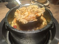 -蘑界·野生菌火锅(深业上城店)