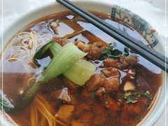 -苏沪老鸿兴城市饭堂(肇嘉浜路店)