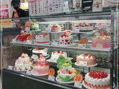 面包甜点陈列柜-味多美蛋糕(耿庄店)