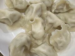 -周家大连水饺(美专校街店)