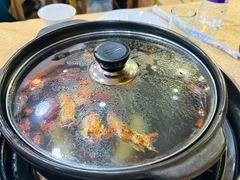 -濠轩阁特色生蚝火锅(水湾路店)
