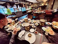 -半岛翡丽海鲜自助餐厅(观风亭店)