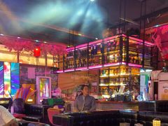 -喜鹊音乐酒馆(西街店)