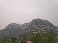 -抱犊寨风景区