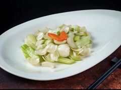 -维园悦谱·海派家常菜(乌鲁木齐南路店)