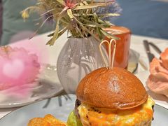 -潮一不贰·法式甜品·生日蛋糕·西式简餐(外滩店)