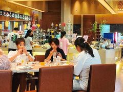 -长沙三景韦尔斯利酒店·Oval全日制餐厅自助餐