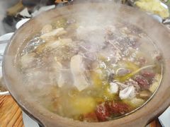 -威邵鸡煲(西华路总店)