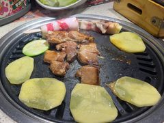 -猫爪爪原切自助烤肉(观音桥阳光世纪店)