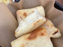 奶香芝士菠萝卷-必胜客(榆林万达店)