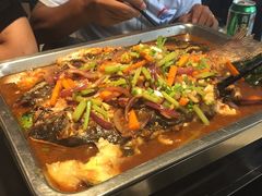 -鸣记脆皮烤鱼·海鲜烤鱼(三八广场店)