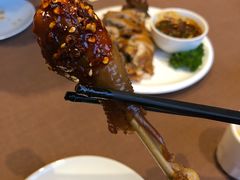 -湖泉水云间餐厅·弥勒地道菜(B座店)