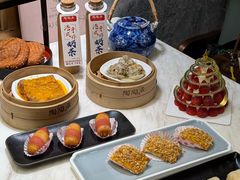 -花花卷卷·鲜食蛋糕(静安久光百货店)