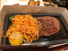 -必胜客(新中纬店)