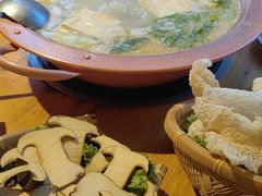 -民食香·腊排骨野生菌美食(木府店)