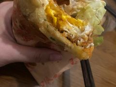 -小红车炸蛋葱油饼