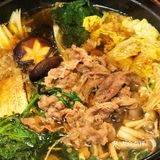 店内布置错落有致，前台很有酒吧的氛围