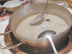 -洪氏嗨捞·猪肚鸡火锅(阳光天地店)