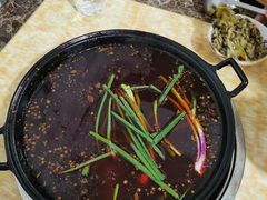 芋儿鸡-石灰市毛记烧鸡公(解放碑店)