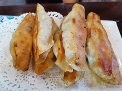 猪肉大葱锅贴-亿诣蝎府炸酱面羊蝎子火锅(酷车小镇店)