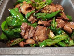 小炒黑猪肉-伙靠·江浙菜(田林路店)