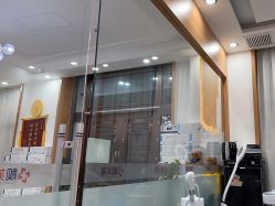 -靓芙泉祛痘.科技美肤连锁