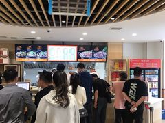 -闫家驴肉老店(华电一校店)