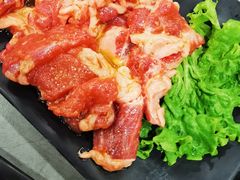-啊美丽炭火烤肉(滑翔一店)