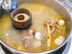 -朴小妹人参鸡汤火锅(长白山万达店)