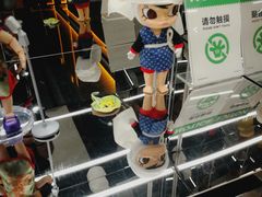 -泡泡玛特POPMART(侨福芳草地店)