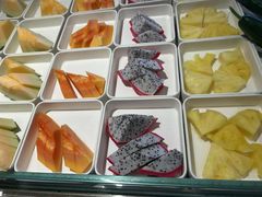 -涨巢·潮玩水疗局