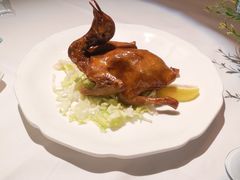 招牌红烧乳鸽-太平馆西餐厅(北京路店)