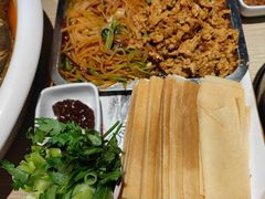 -小船渔村•大连菜•大连焖鱼(黄河路店)