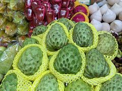 -三亚新鸿港水果一级批发市场