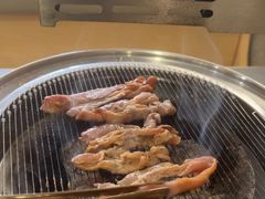 -围炉肉舍•炭烤活鳗•丹东海鲜烤肉(步行街店)