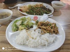 -中商平价(光谷店)