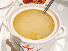 酸萝卜老鸭汤-山顶顶概念四川菜(黄埔大道店)