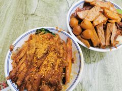 秘制脆皮猪脚饭-陆长玖古法猪脚饭(玄风桥店)