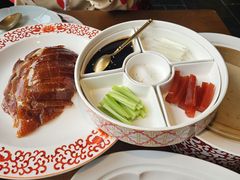 果木茶熏烤鸭-荷风细雨·中国茶宴(碧云店)