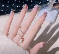 -悦指间美甲美睫