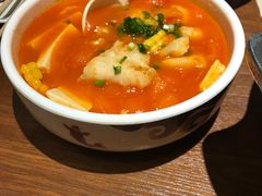 -渝是乎酸菜鱼(龙旗购物中心店)