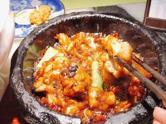 石锅杭椒牛蛙-桂满陇天书(南京德基旗舰店)