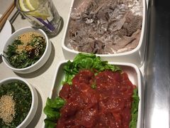 -海底捞火锅鲜切牛肉主题店(长寿路店)