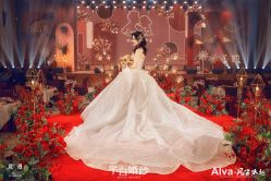 -予白婚纱礼服馆