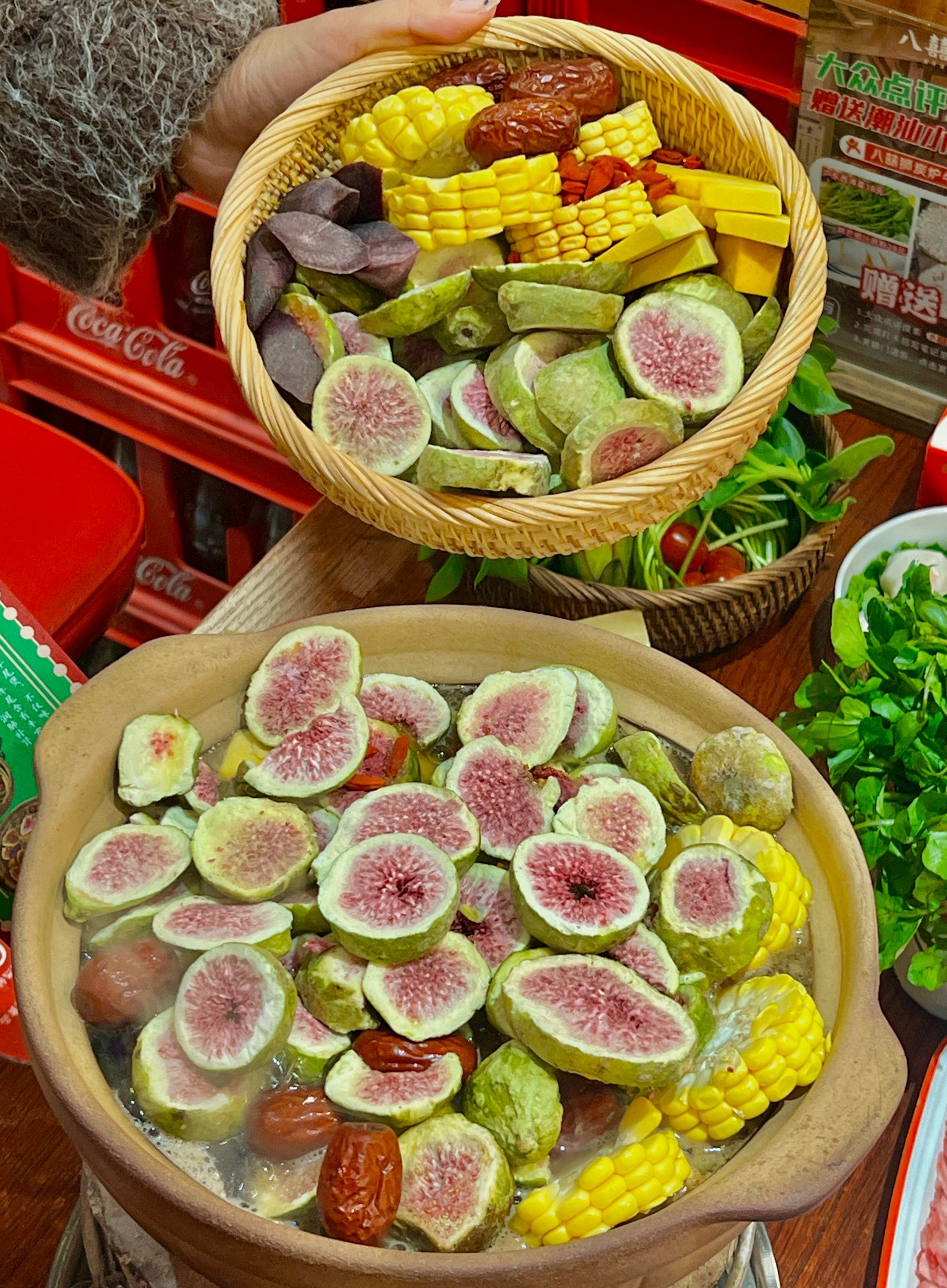 青岛真的遥遥领先,无花果锅底 涮什么都好吃!