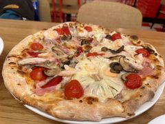 -城市大道红炉披萨烘焙坊