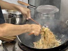 -荣基四海一家·家常菜·海鲜大排档(新安店)